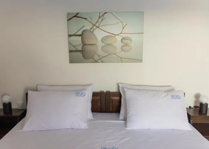 Aegea Milos Adámasz