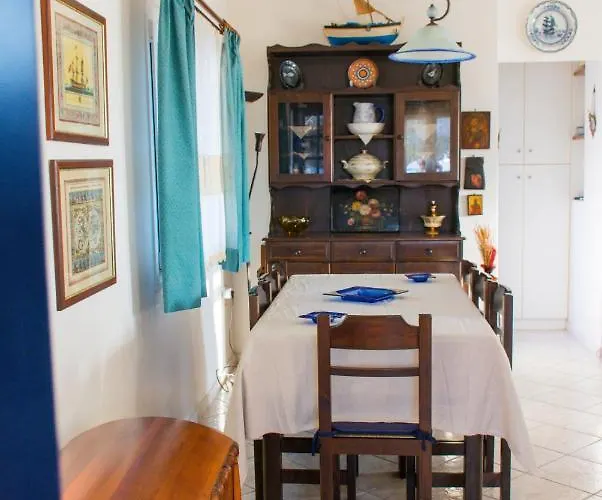 Aegea Milos Nyaraló