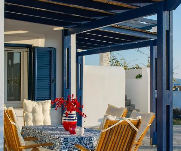 Aegea Milos Feriehus Adamantas